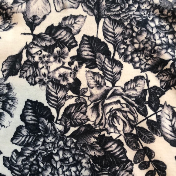 H&M Dress - Picture 3 of 4